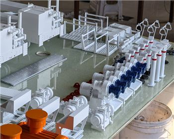 西安鉆機(jī)車模型制作過程展示